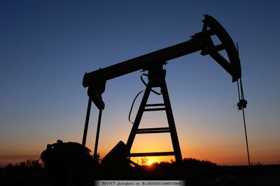 能源動脈 石油油田與天然氣管道儲運(yùn)的視覺與科技交響